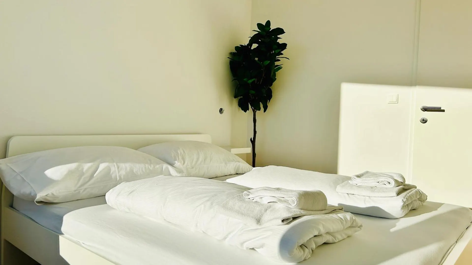Apartment Premium 4 Bedroom Penthouse - Free Parking Vienna Austria