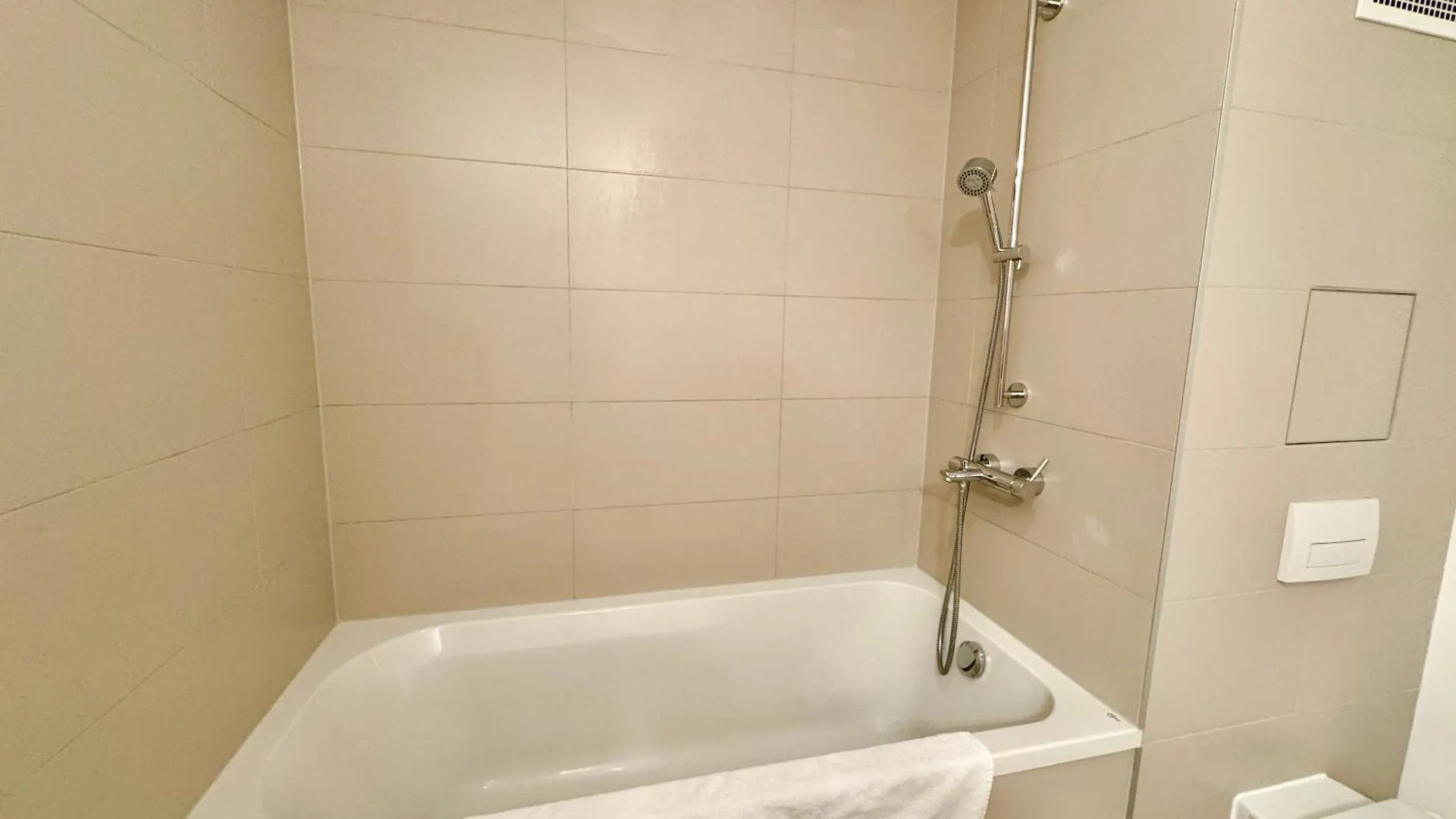Premium 4 Bedroom Penthouse - Free Parking Vienna 0*,